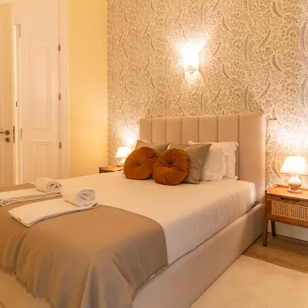 Urban House Marques By Lovelystay